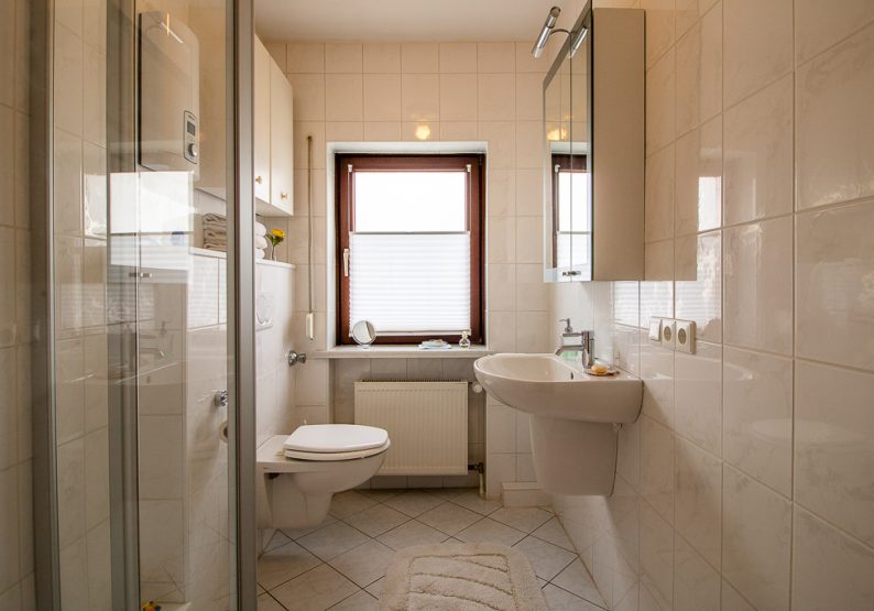 Obergeschoss: Badezimmer