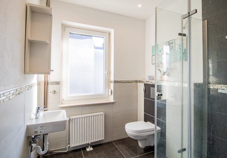 Badezimmer 1