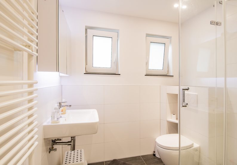 Erdgeschoss: Badezimmer