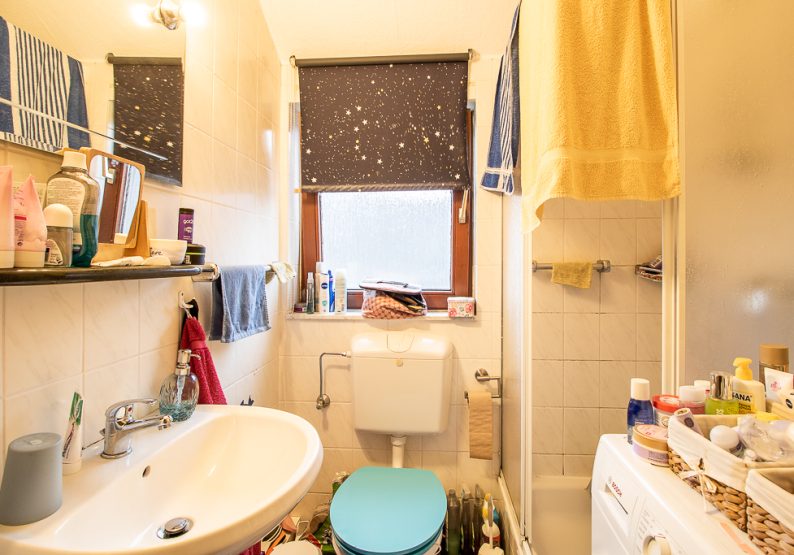 Obergeschos: Badezimmer
